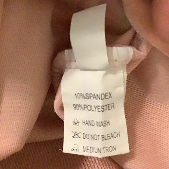 Sexy Size Large Long-Sleeve Pink V-Neck Ruched Bodycon Dress. Preloved - Picture 6 of 6